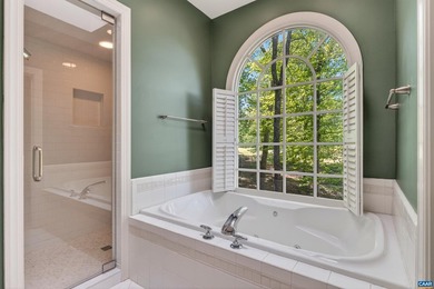 oBeautifully positioned home along the 8th fairway in Glenmore - photo 40
