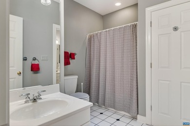 oBeautifully positioned home along the 8th fairway in Glenmore - photo 48