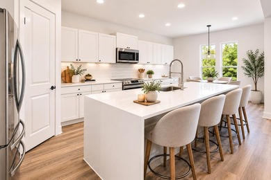 Welcome to this beautifully designed, priced-to-sell one-story - photo 3