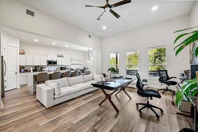 Welcome to this beautifully designed, priced-to-sell one-story - photo 8