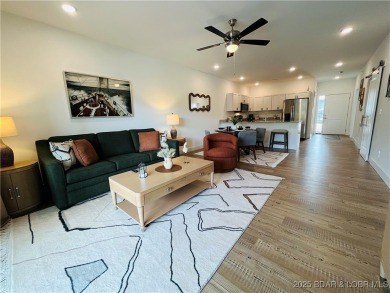 Lake Condo For Sale in Lake Ozark, Missouri