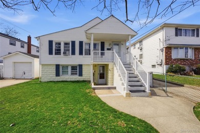 Exceptional opportunity in the heart of East Rockaway! This - photo 1