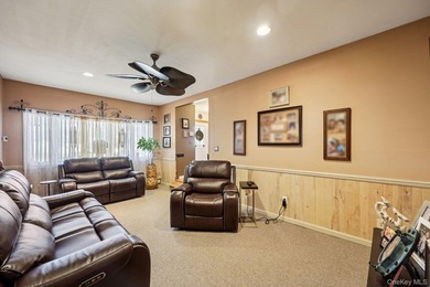 HOUSE FULLY AVAILABLE!! Welcome to this beautifully maintained - photo 7