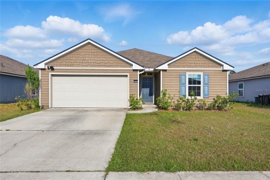 Lake Home Sale Pending in Jacksonville, Florida