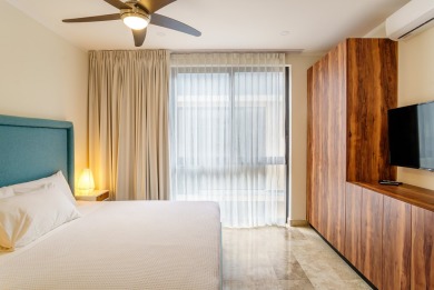Luxury 3-Bedroom Penthouse with Private Pool & Lock-Off in Viva - photo 15