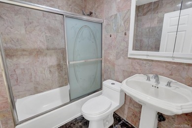 Welcome to this beautifully maintained Ranch-style home offering - photo 15