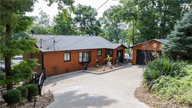 Lake Home For Sale in Lake Ozark, Missouri