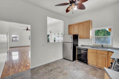 Welcome to this beautifully maintained Ranch-style home offering - photo 21
