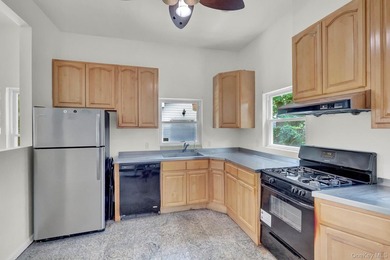 Welcome to this beautifully maintained Ranch-style home offering - photo 22