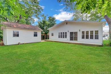 Welcome to this beautifully maintained Ranch-style home offering - photo 23