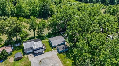 WATERFRONT OPPORTUNITIES LIKE THIS DON'T COME AROUND OFTEN! - photo 40