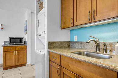 Inviting one-bedroom, one-bath condo in the highly regarded Maui - photo 11