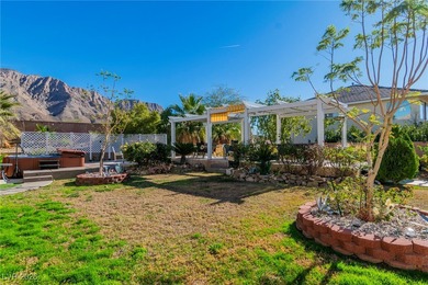 Welcome to this stunning 4 bedroom,3 1/2 bath with over 4200 sq