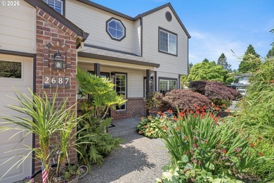 Easy Access to Schools + Flexible Backyard with Pool and Sport - photo 5