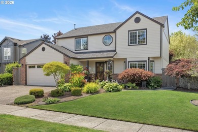 Easy Access to Schools + Flexible Backyard with Pool and Sport - photo 8