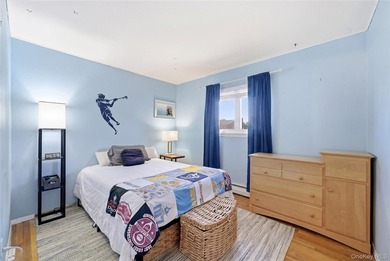 Welcome to this beautifully maintained home nestled in the heart - photo 20