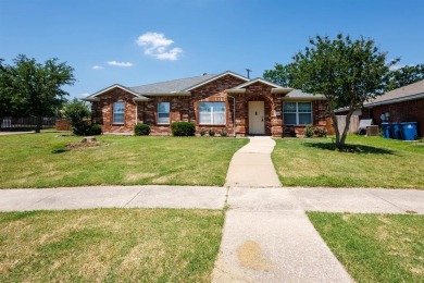 Lake Ray Hubbard Home For Sale in Rowlett Texas