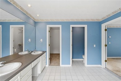 Welcome to Westford Woods! This beautifully maintained 4-bedroom - photo 34