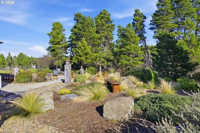 Very thoughtfully designed 1 level home on a private and secure - photo 39