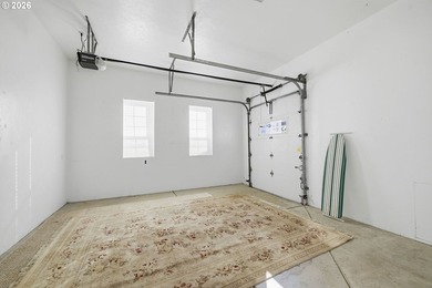 Very thoughtfully designed 1 level home on a private and secure - photo 46