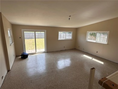 INVESTOR SPECIAL WITH OWNER FINANCING OPTIONS AVAILABLE! With - photo 9