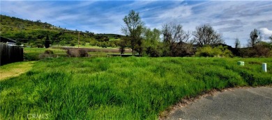 Lake Lot For Sale in Clearlake Oaks, California