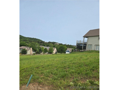 Lake of the Ozarks Lot For Sale in Camdenton Missouri