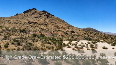 Stella Ranch presents a rare opportunity to own more than 4,000 - photo 3
