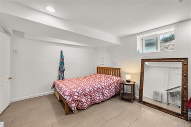 Welcome to 156 Moore Avenue! Nestled on a quiet residential - photo 13