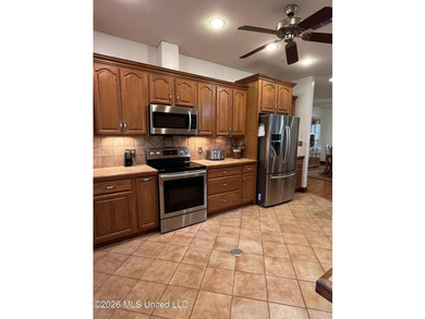 Escape to your own private 3 acre oasis! Beautiful Custom Built - photo 14