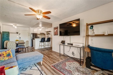 Welcome to Park Ocean! This beautifully updated 1-bedroom