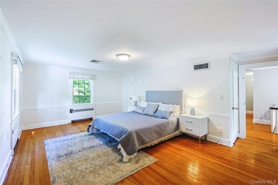 Sunny, spacious, and beautifully updated, this 4-level Center - photo 16