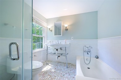 Sunny, spacious, and beautifully updated, this 4-level Center - photo 17