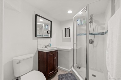 Welcome to 156 Moore Avenue! Nestled on a quiet residential - photo 20