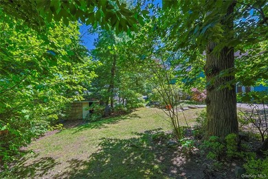 Sunny, spacious, and beautifully updated, this 4-level Center - photo 25