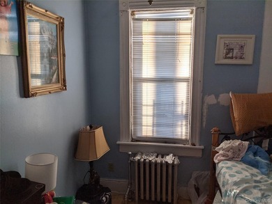 Great Opportunity to Own this 2 unit detached multi-family with - photo 12