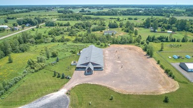 Exceptional Turnkey Event Venue & Catering Business Opportunity! - photo 3