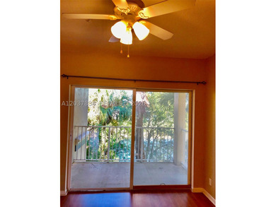Beautiful waterfront view unit. Located in a quiet and great - photo 15