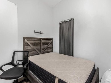 Welcome to 514 E 188TH ST! Phenomenal Investment opportunity to - photo 15