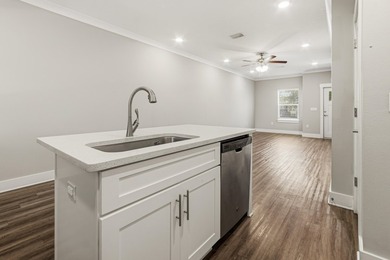 Welcome to 352 N Sand Palm Rd, Freeport, FL 32439 -- a - photo 16