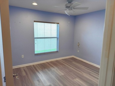Welcome to the highly sought-after Greystone community, one of - photo 18