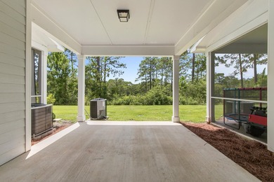 Welcome to 352 N Sand Palm Rd, Freeport, FL 32439 -- a - photo 19