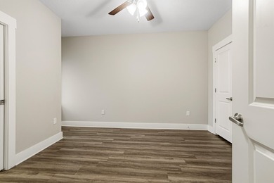 Welcome to 352 N Sand Palm Rd, Freeport, FL 32439 -- a - photo 31