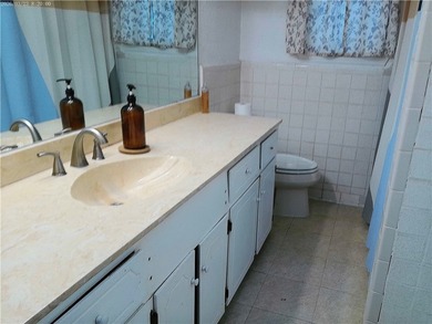 MOTIVATED SELLER !!! THEY ARE WILLING TO GIVE A $10,000.00 - photo 5