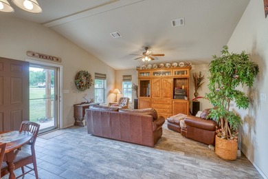Nestled on a spacious 0.63-acre corner lot in a peaceful Inks - photo 6