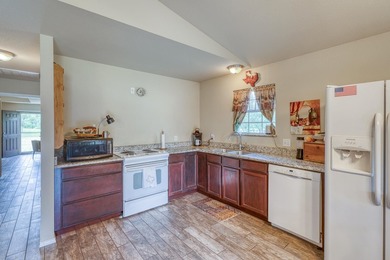 Nestled on a spacious 0.63-acre corner lot in a peaceful Inks - photo 8