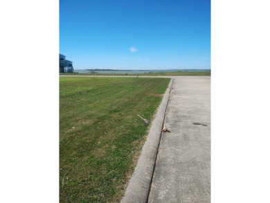 (private lake, pond, creek) Lot For Sale in Palacios Texas