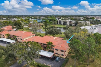(private lake, pond, coastal) Condo For Sale in St. Petersburg Florida