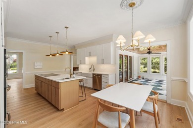 Nestled on a quiet cul-de-sac in a small, upscale neighborhood - photo 12