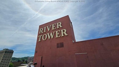 This building is great for any owner-occupier looking for a full